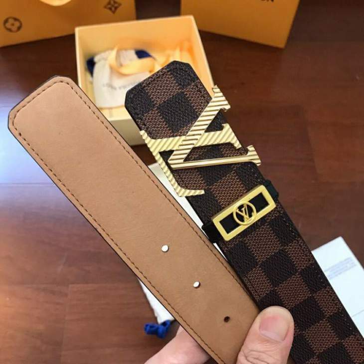 Picture of Louis Vuitton Belts _SKUfw123221385fw
